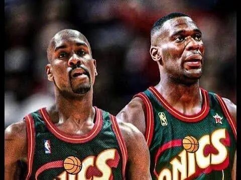 1996年夏:乔丹3014万、鲨鱼1.21亿,NBA合同时代分水岭 1996年夏:乔丹3014万、鲨鱼1.21亿,NBA合同时代分水岭