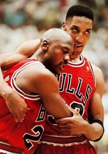 1996年夏:乔丹3014万、鲨鱼1.21亿,NBA合同时代分水岭 1996年夏:乔丹3014万、鲨鱼1.21亿,NBA合同时代分水岭