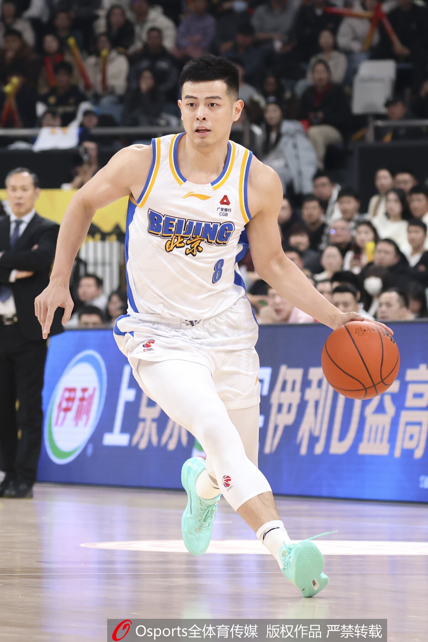 方硕租借长沙勇胜 媒体人:他觉得自己还有油 方硕租借长沙勇胜 媒体人:他觉得自己还有油