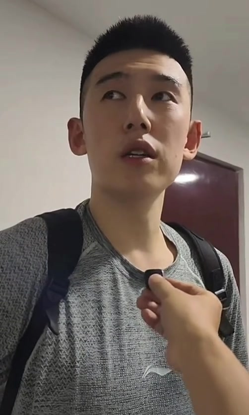 付豪自曝崴脚缺训一周,带伤砍10分辽宁内线告急 付豪自曝崴脚缺训一周,带伤砍10分辽宁内线告急