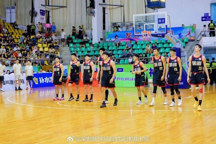 终场前19秒扳平球偏出 深圳男篮3分惜败西雅图巨浪
