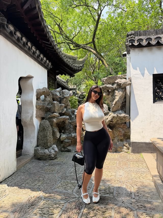 乔治妻子晒上海48小时照 新赛季确定披绿军战袍