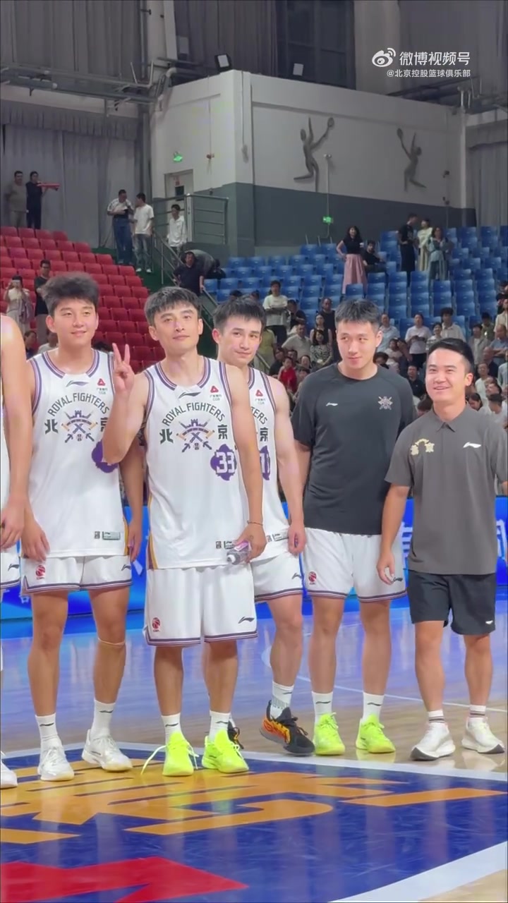 北控夏联库尔勒站夺冠 张帆26分率队99-76击溃新疆
