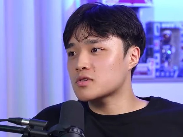 林韦恺：主力后卫被网暴练球心不在焉 山西客场罚球被喊声吓到手指发麻