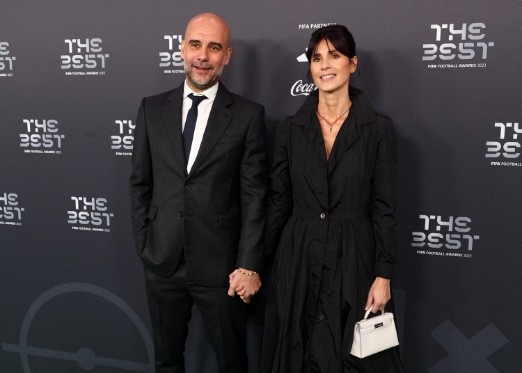 瓜帅更衣室自曝离婚：我TMD和星球最美女人离了