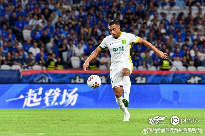 侯森多次救险 曹永竞张稀哲破门 北京国安客场3-0击败上海申花