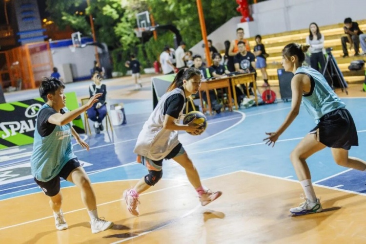 FIBA Open 3×3呼和浩特站落幕 蒙草酒业全胜登顶 FIBA Open 3×3呼和浩特站落幕 蒙草酒业全胜登顶