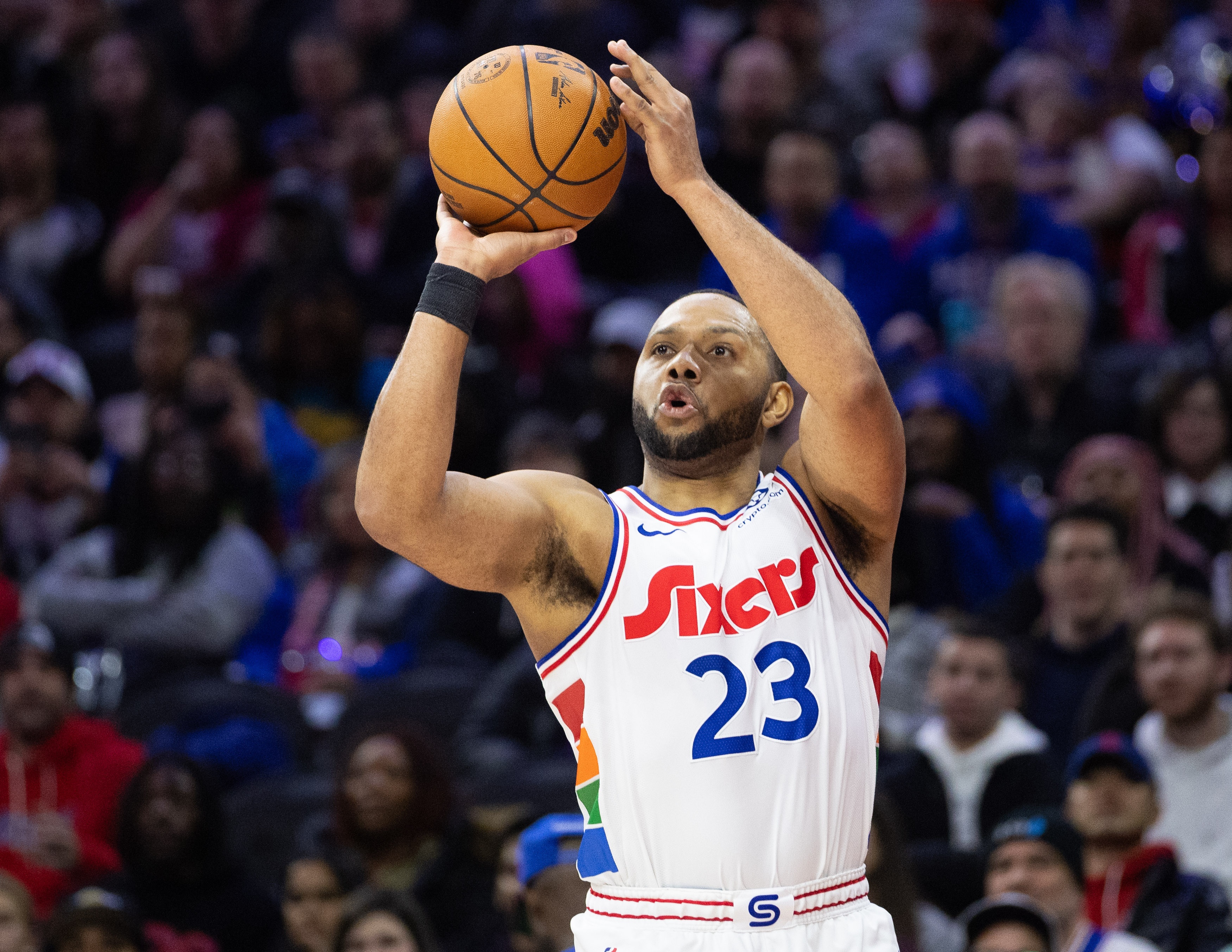 记者曝埃里克·戈登即将宣布退役 18年NBA生涯或就此终结
