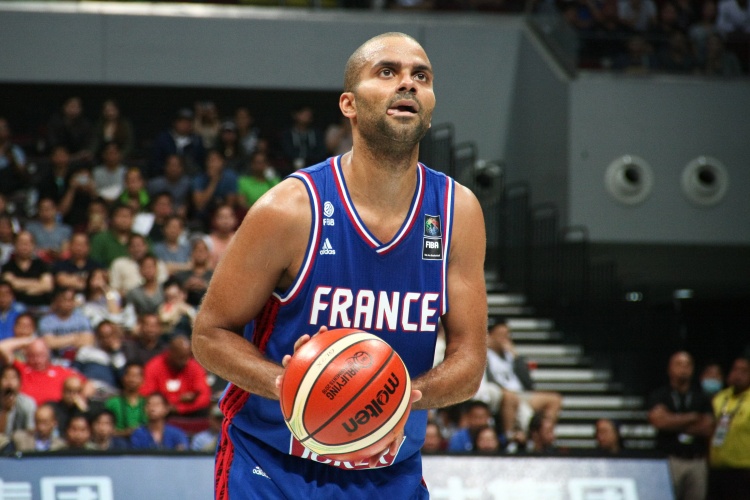 帕克：受齐达内启发我放弃去美国 转型教练必须保持谦卑从零开始